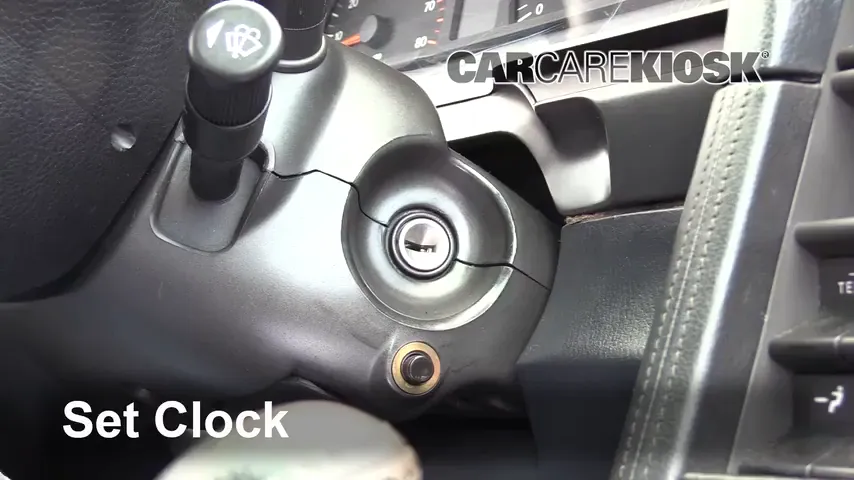 1995 Alfa Romeo 164 Quadrifoglio 3.0L V6 Clock